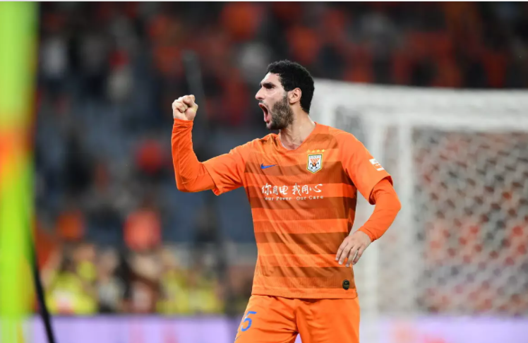 法兰克福训练开放日,转会期状态回暖引欢呼,中超在即,高层口径保持一致的简单介绍 法兰克福训练开放日,转会期状态回暖引欢呼,中超在即,高层口径保持一致的简单介绍