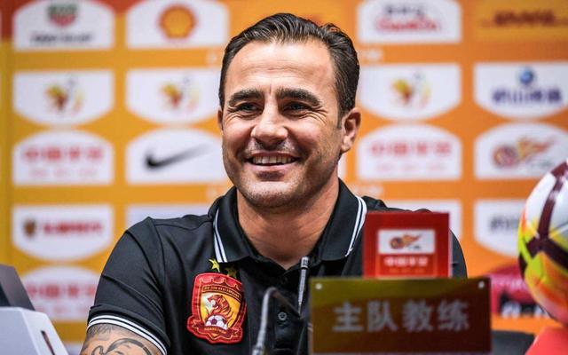 包含赛后体能课后，底特律活塞强势反弹备战亚冠，引发热议，临场指挥获称赞的词条